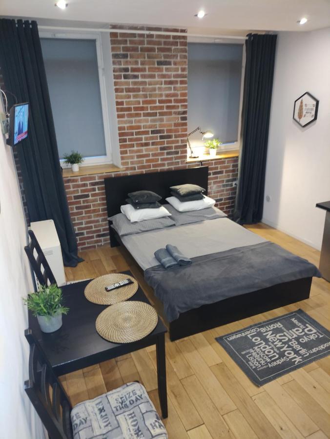 Topolowa Apartments - Self Check In - Next To Main Rail, 10 Min To Main Square Krakov Exteriér fotografie